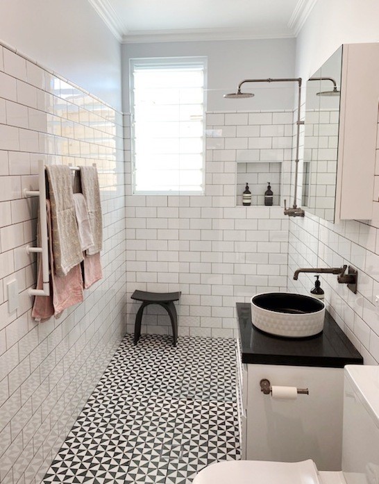 Black and white retro bathroom design Sydney
